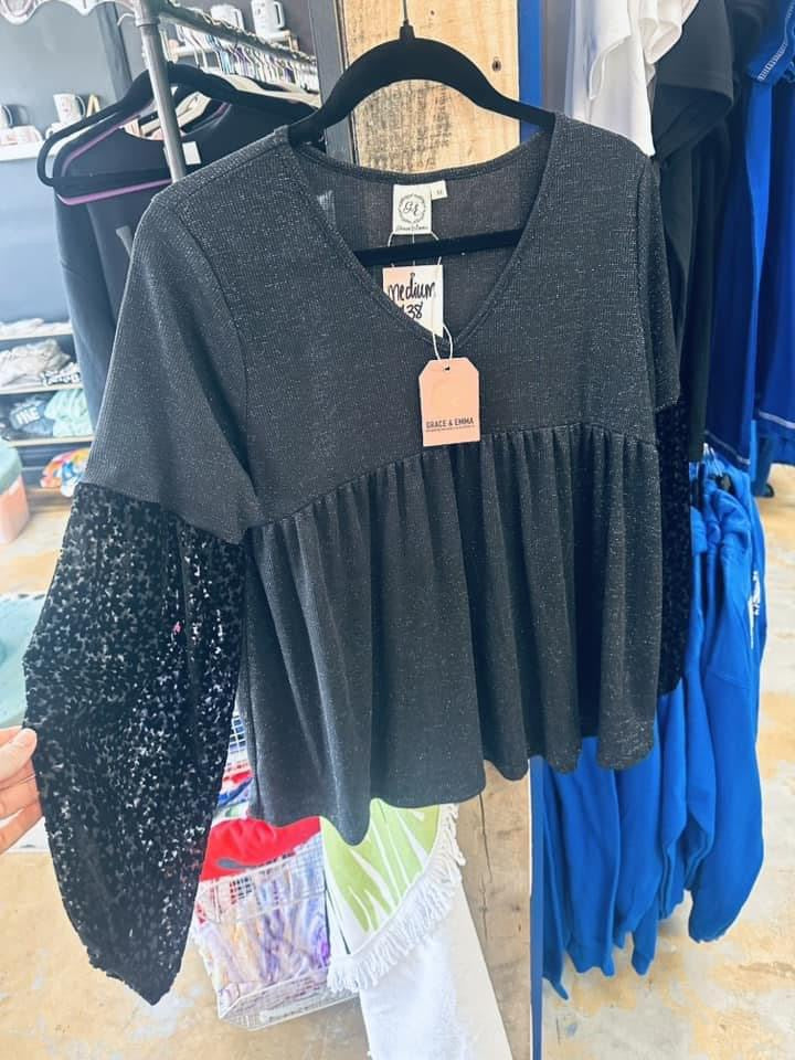 Relaxed Fit Detailed sleeve Top