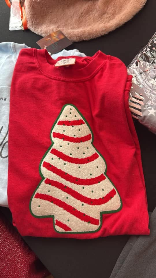 Christmas Tree cake short sleeve comfort colors